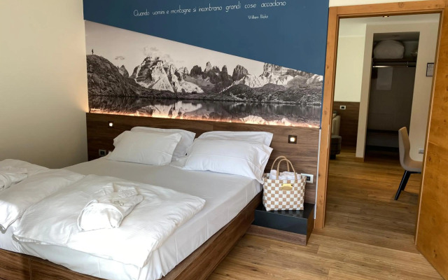 Dolomeet Boutique Hotel