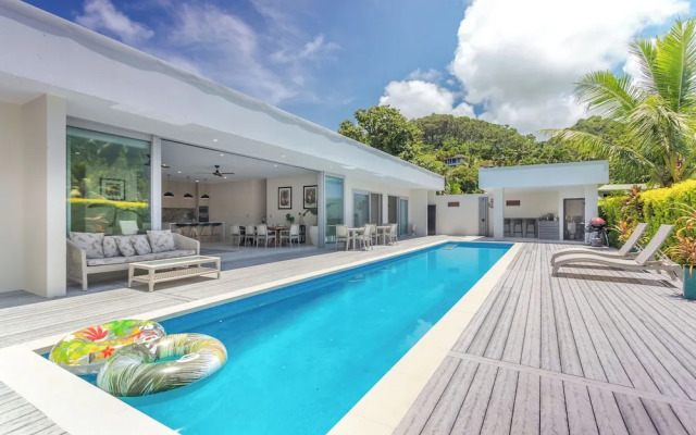 Mama Taras Luxury Villa