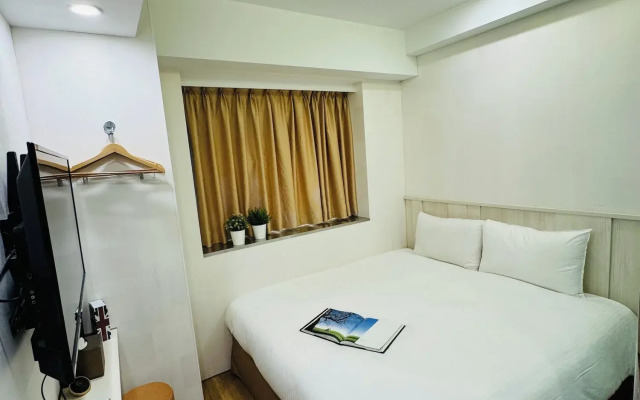 APause Inn