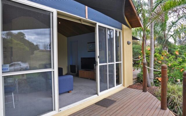 The Sails 4 - Central Location