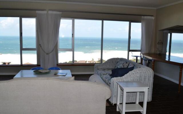 Holiday home Beach house