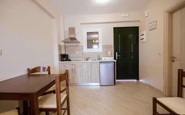 Robolla Beach Apart Hotel