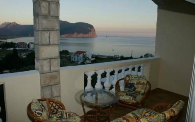 Castellamare Residence