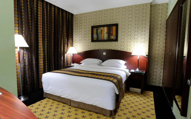 Leader Al Muna Kareem Hotel