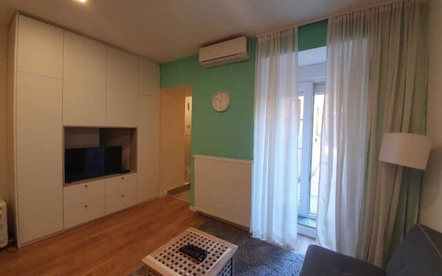 Charming 1-bed Apartment in Zagreb