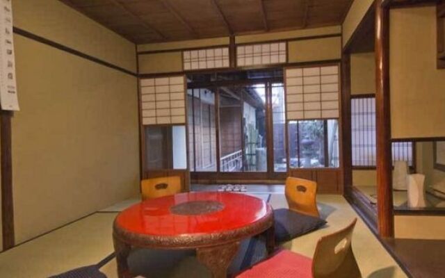 Itsutsuji-an