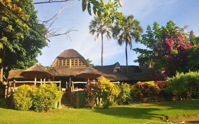 Ngala Beach Lodge
