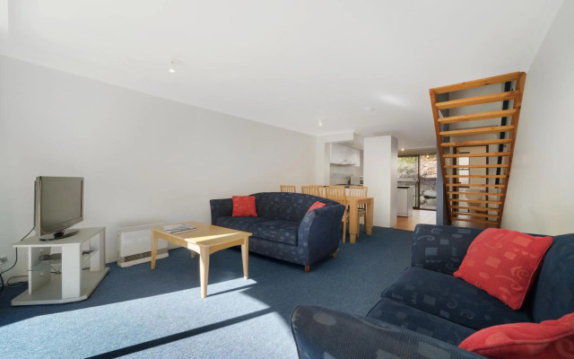 Avoca Beach Hotel