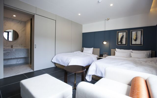 Busanjin Brown-dot hotel