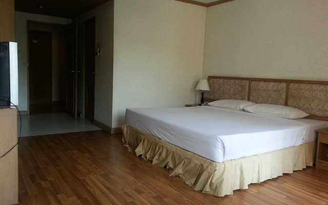 Takiab Beach Resort