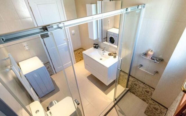 Leo - Unique Sea View Apartment