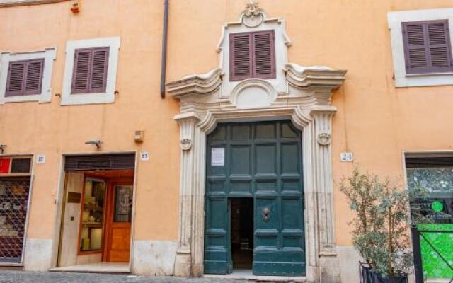 Piazza Firenze Apartment