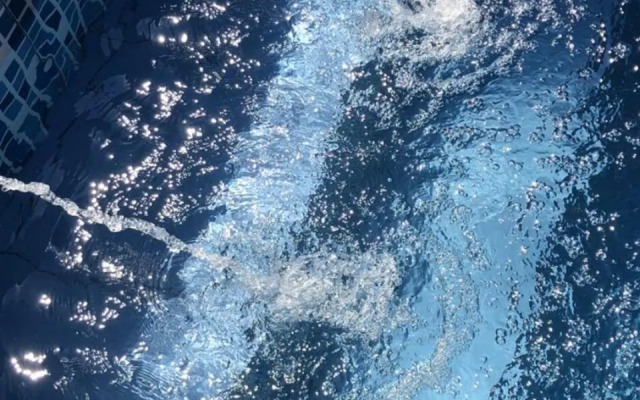 Sobrado com Piscina hidromassagem