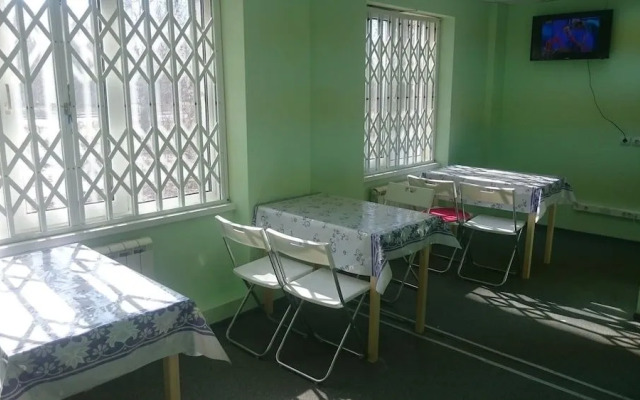 Gorki Hostel