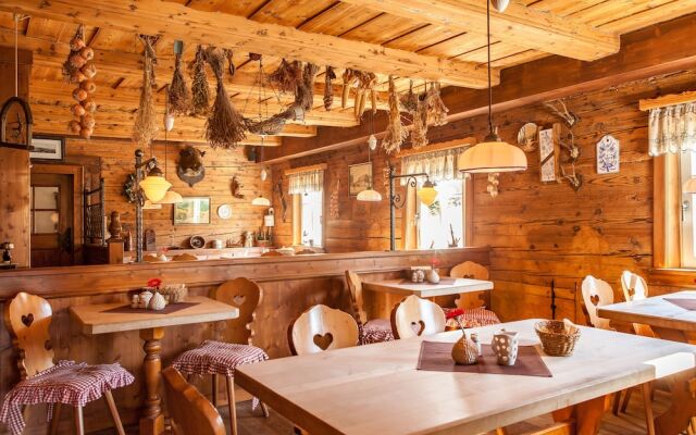 Dammschenke Gasthof & Hotel