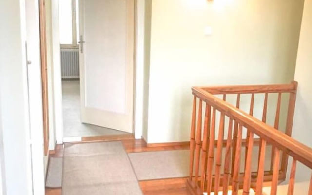 Lovely House - Double Bed, Parking