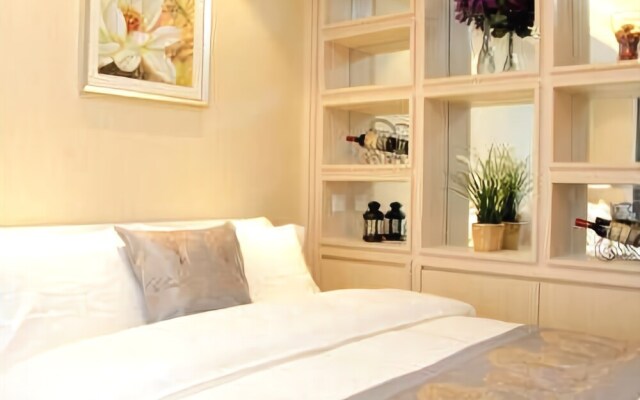 Shi Yue Ge Xizi International Apartment