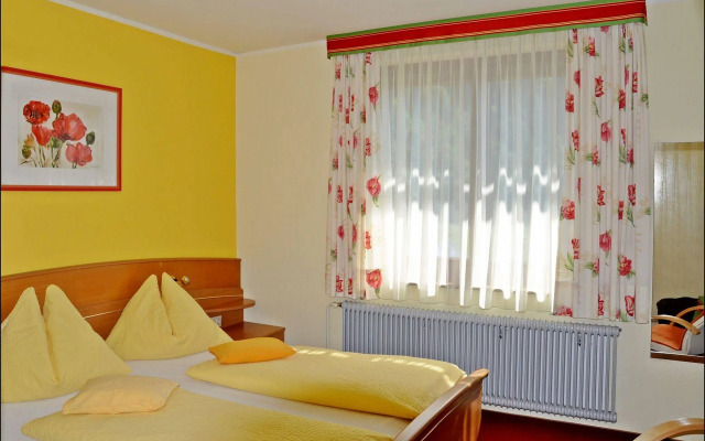 Enzianbrenner Bed & Breakfast