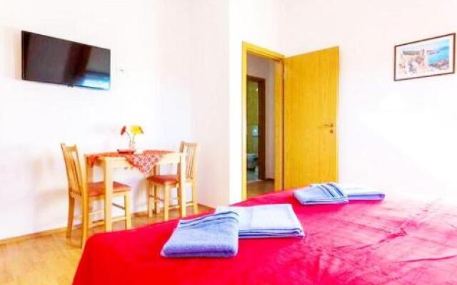 Sandy Beach Apartments