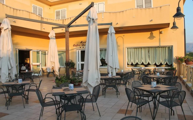Zefiro Residence