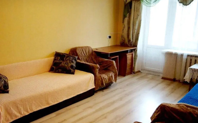 Живи как дома на проспекте Ленина 145