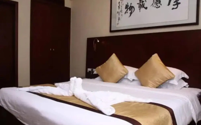 Guang Cai Hotel