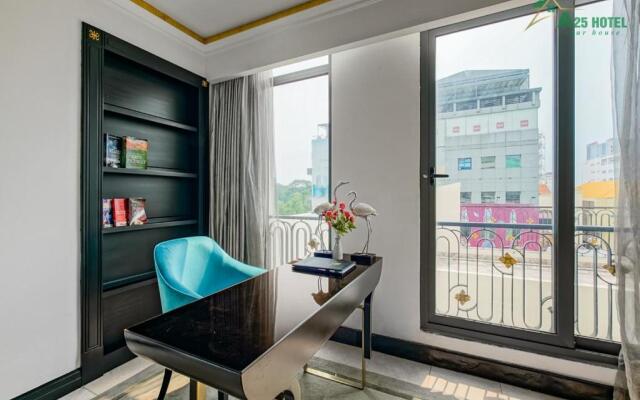 A25 Hotel - 06 Trương Định