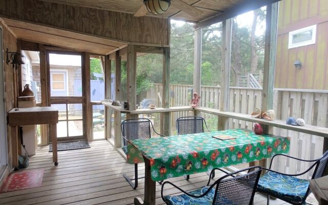Mananaville 2 Bedrooms 2 Bathrooms Home