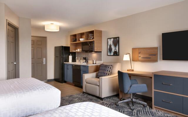 Candlewood Suites Springfield
