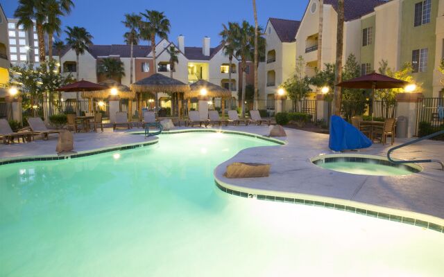 Holiday Inn Club Vacations at Desert Club Resort, an IHG Hotel