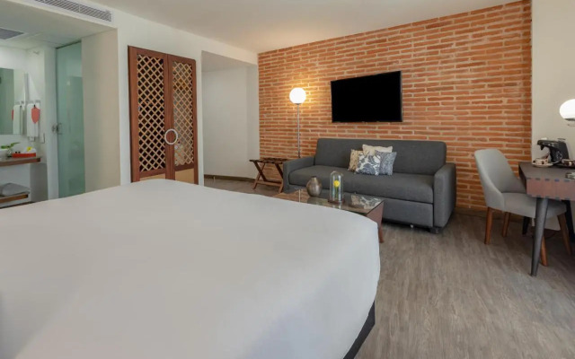 Hotel Santa Catalina By OxoHotel