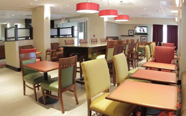 Hampton Inn by Hilton Torreon-Airport Galerias