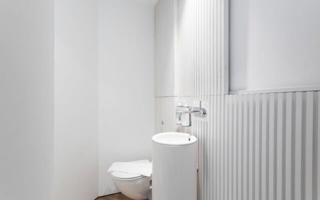Oxford Circus Apartments