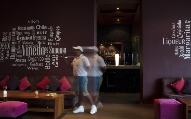 Altitude at Krystal Grand Cancun - All inclusive