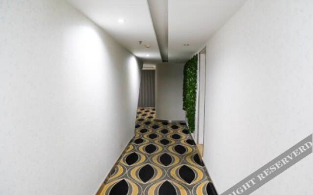 Santa Barbara Hotel (Yixing North Renmin Road)