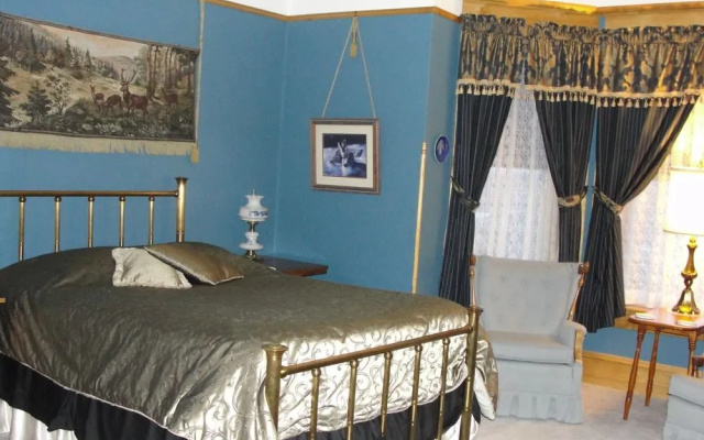Ferris Mansion Bed and Breakfast