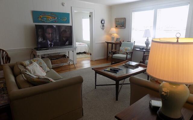 King Fens Inn - 5 Br Home