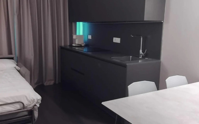 Venice Terminal Apartments & Suites