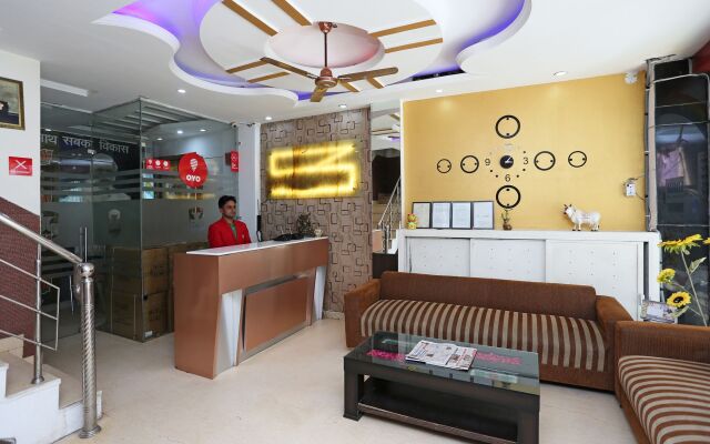 OYO 9042 Hotel Jai Balaji