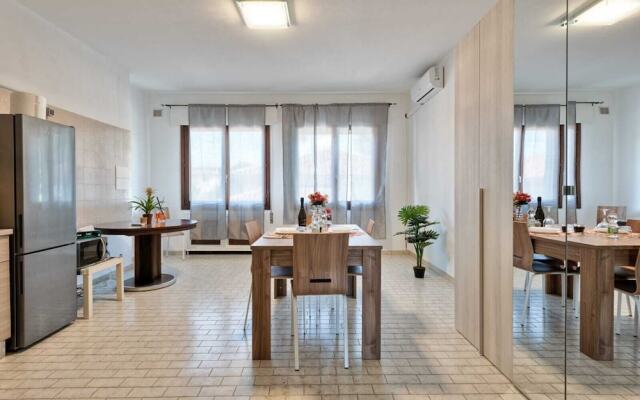 Venice Miramare Residence