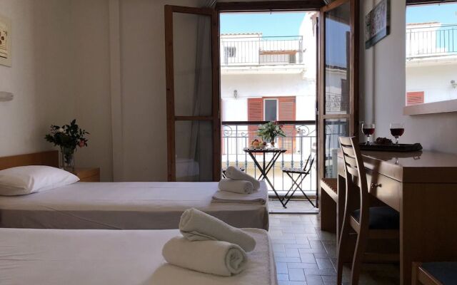 Main Guest House Skiathos