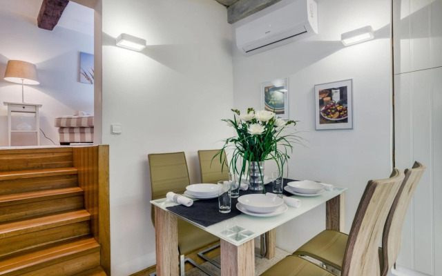 Royal Route Residence