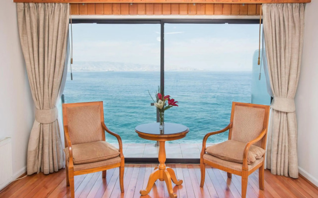 Hotel Oceanic