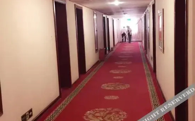 Xifeng Hotel