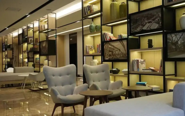 Atour Hotel (Tianjin Binhai Second Avenue)