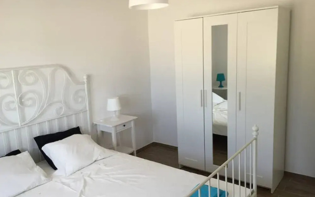 Charming Apartment in Lukovo Šugarje With Mountain Views