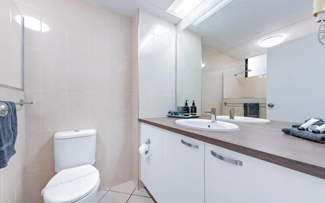 Ocean View 33A Studio Pool Ocean View WIFI