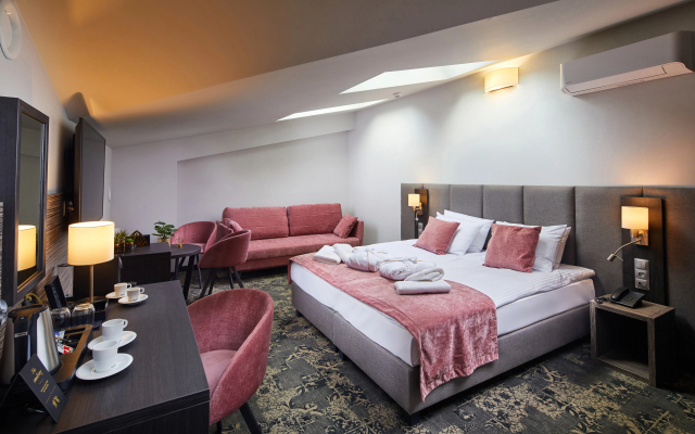 Hotel Estera