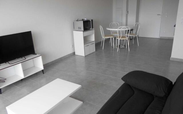 Appartement Le Grau-du-Roi, 2 pièces, 6 personnes - FR-1-250-198