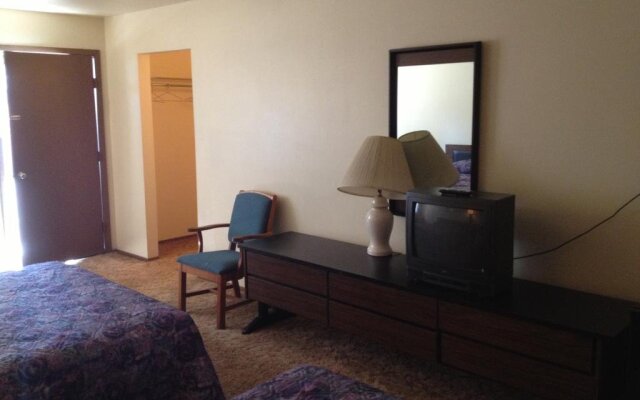 Budget Inn